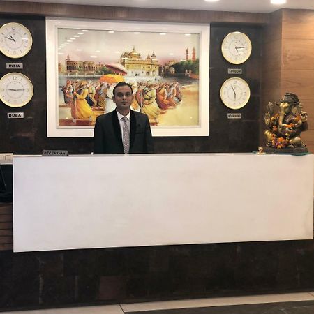 Hotel D S Inn Amritsar Eksteriør billede