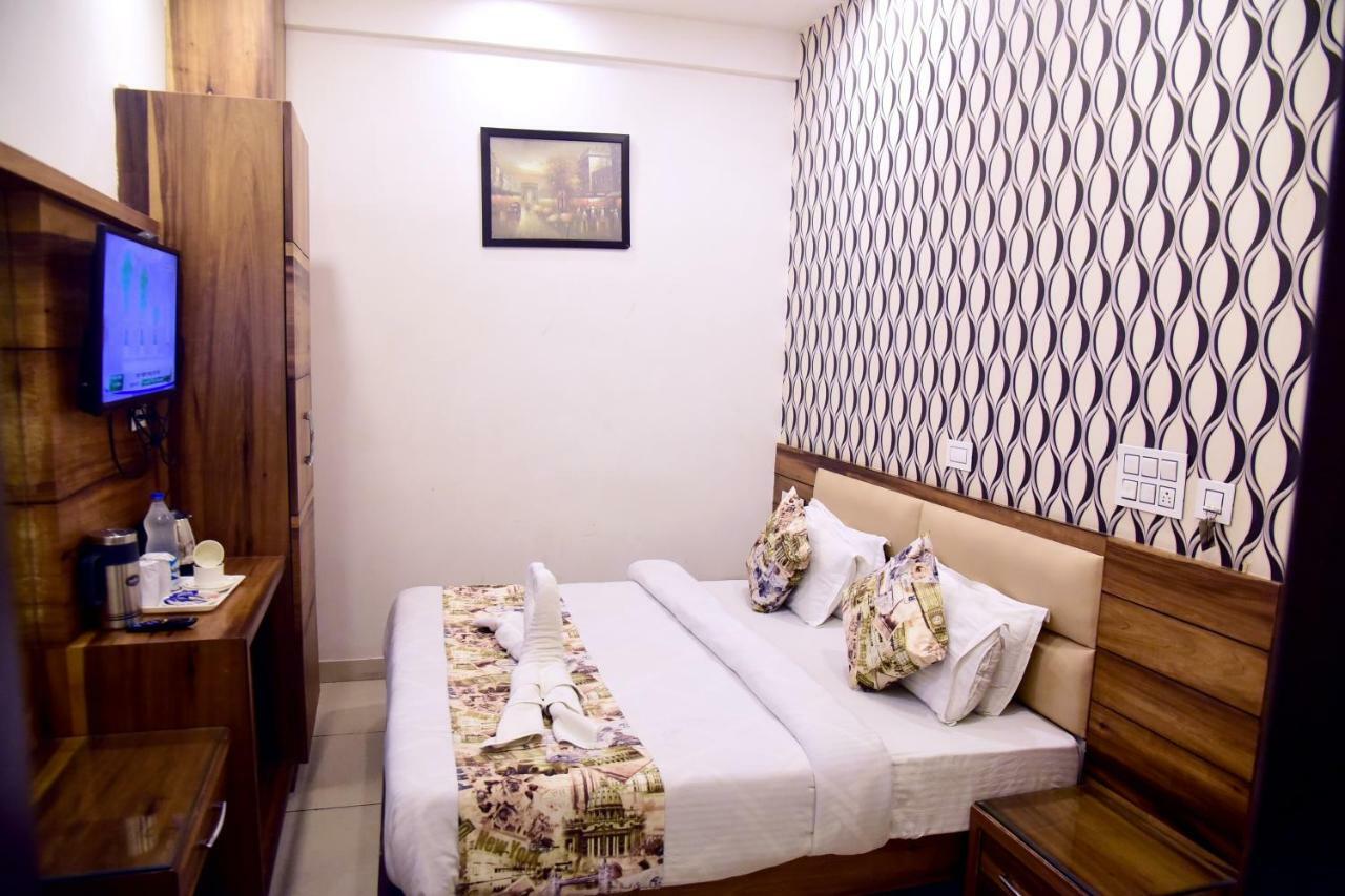 Hotel D S Inn Amritsar Eksteriør billede