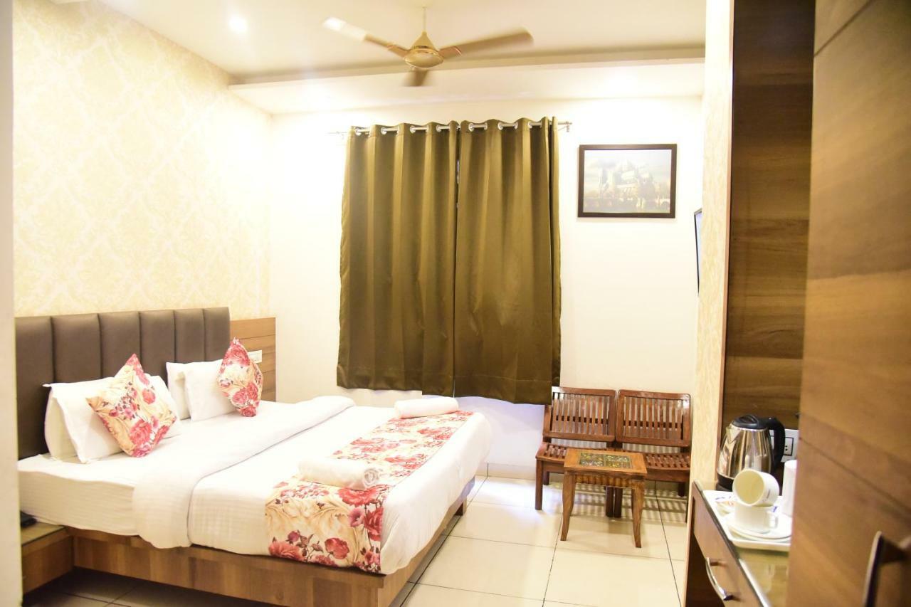 Hotel D S Inn Amritsar Eksteriør billede